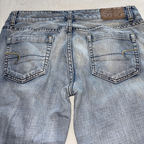 American Eagle‎ Distressed Ankle Jeans Size 8 Light washed Boho - Picture 3 of 9